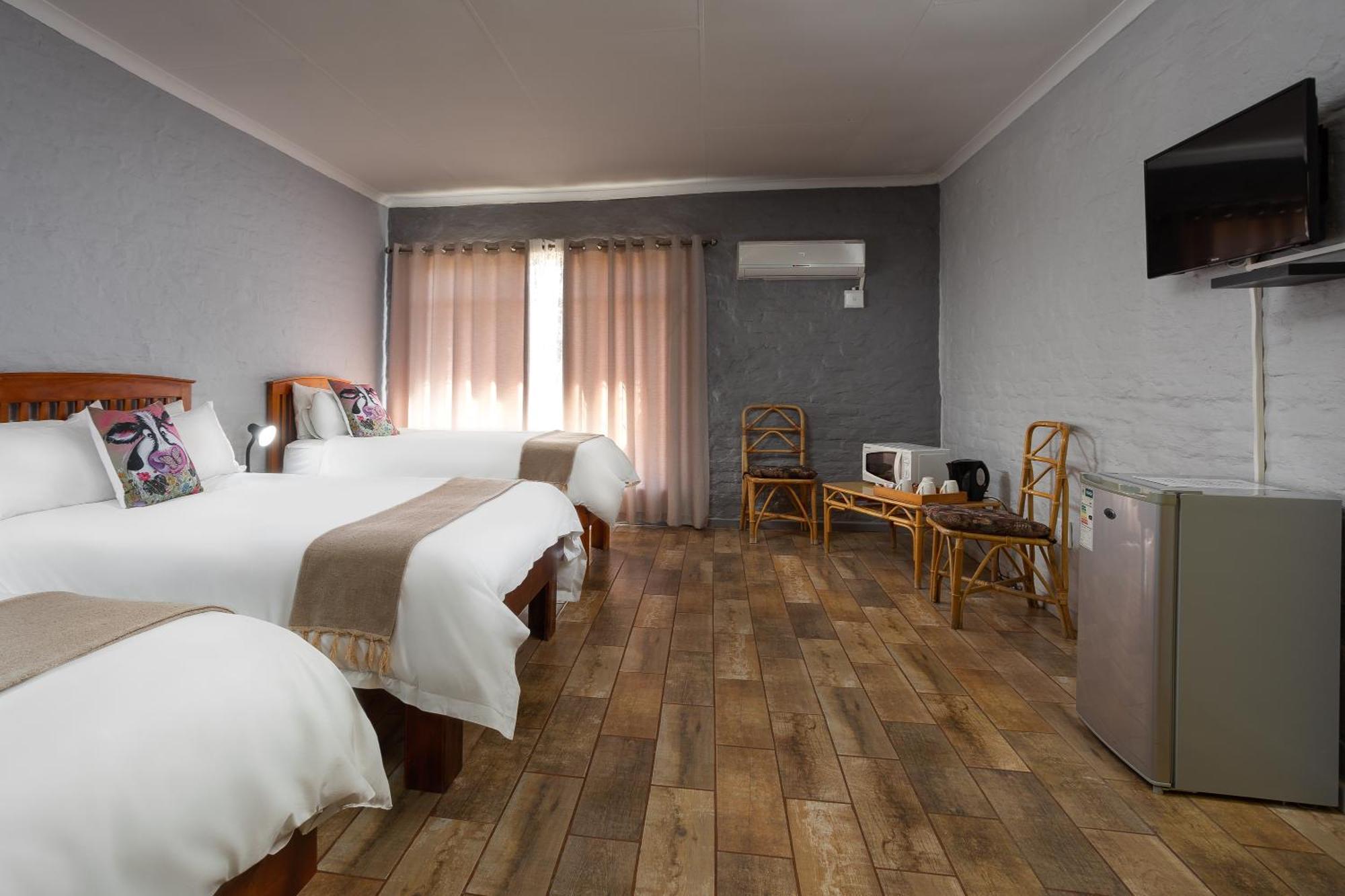 Merino Inn Hotel Colesberg Esterno foto