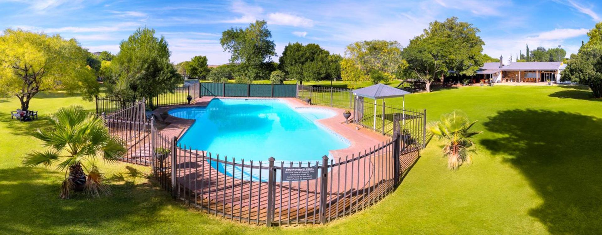 Merino Inn Hotel Colesberg Esterno foto